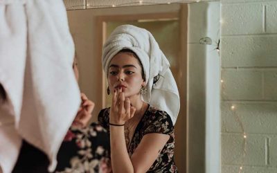Take care of your skin at home with a simple beauty routine